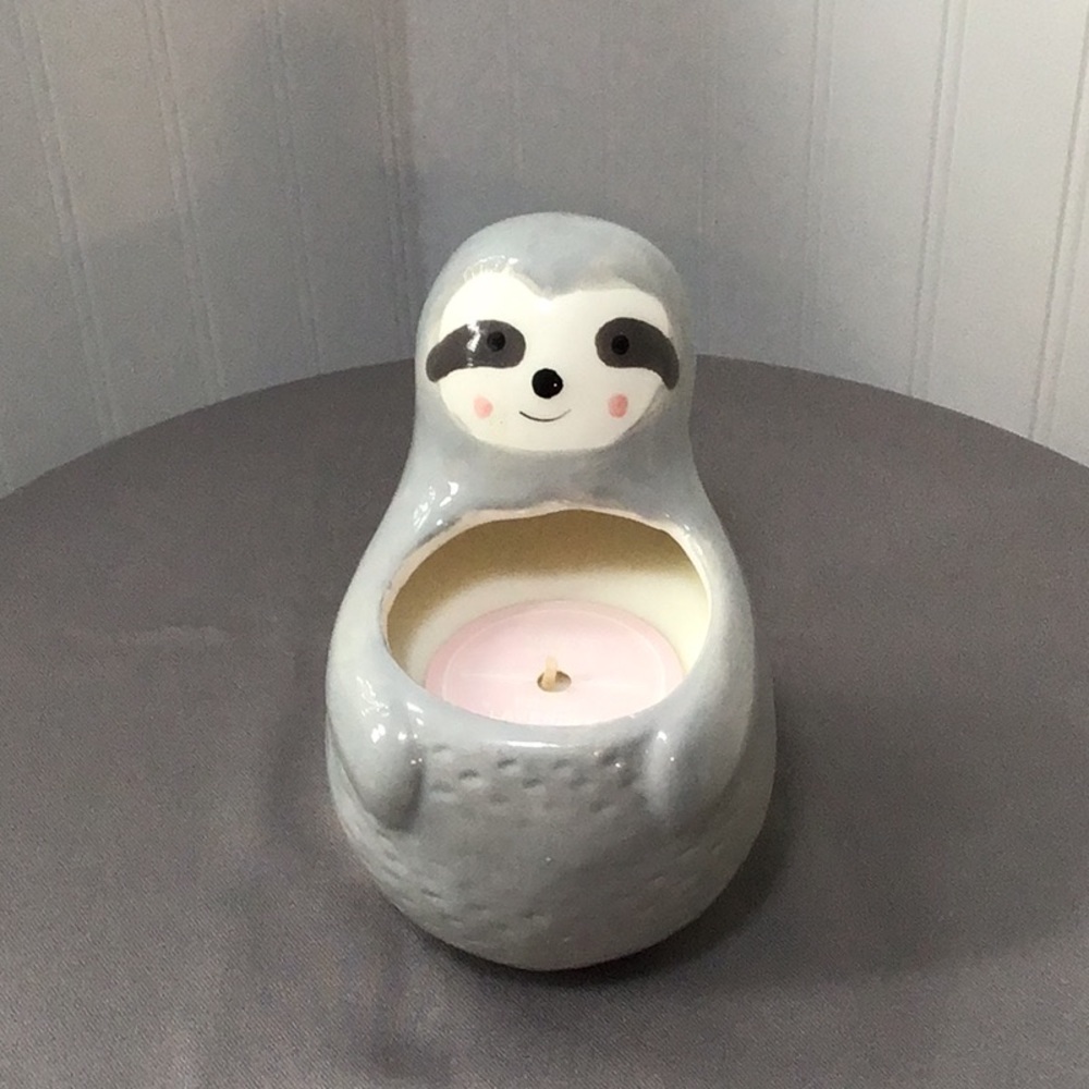 Sloth Candle